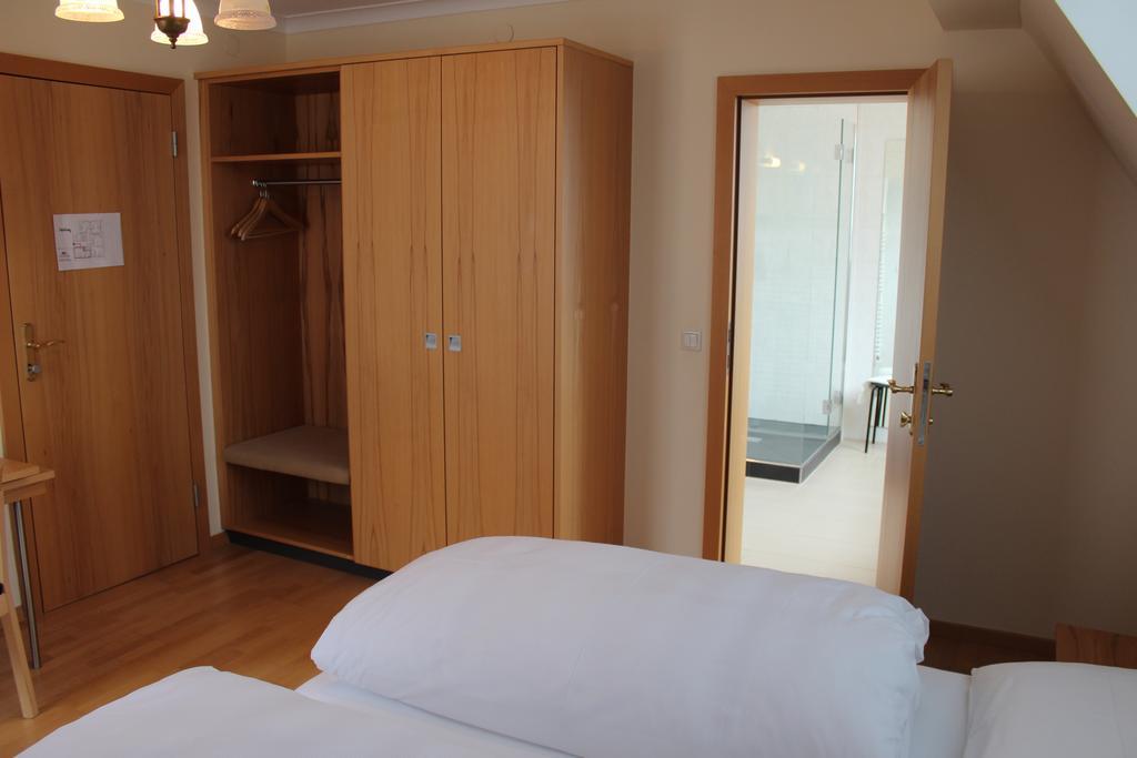 Hotel Lowen Bludenz Eksteriør bilde